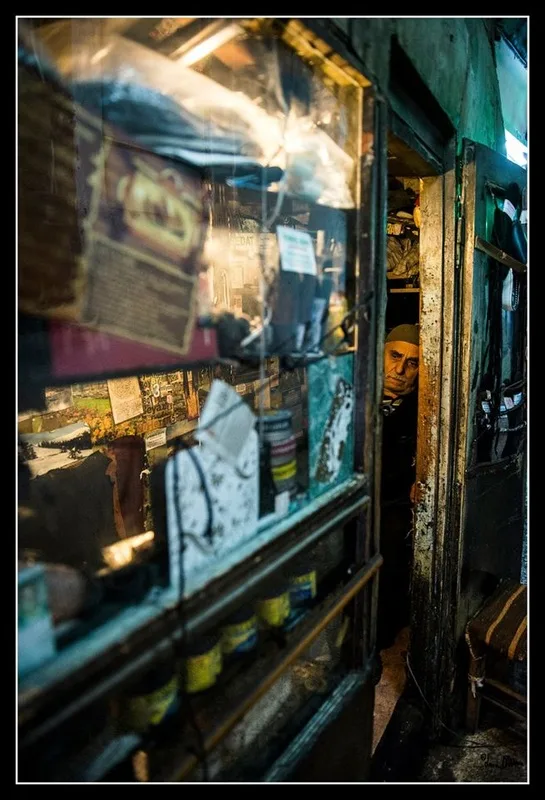 old man at grand bazaar istanbul