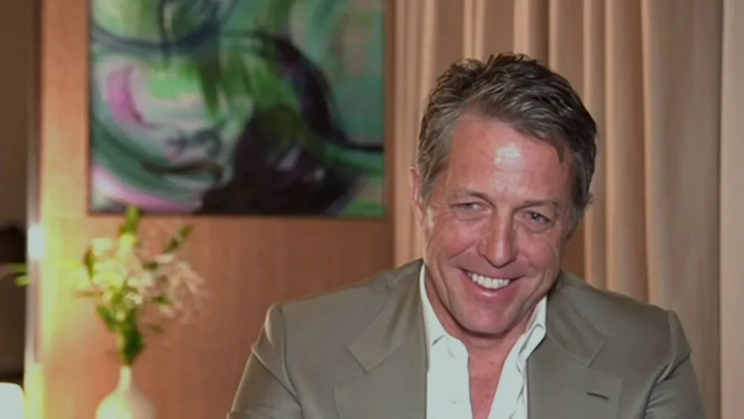 Hugh Grant live streaming from Antalya